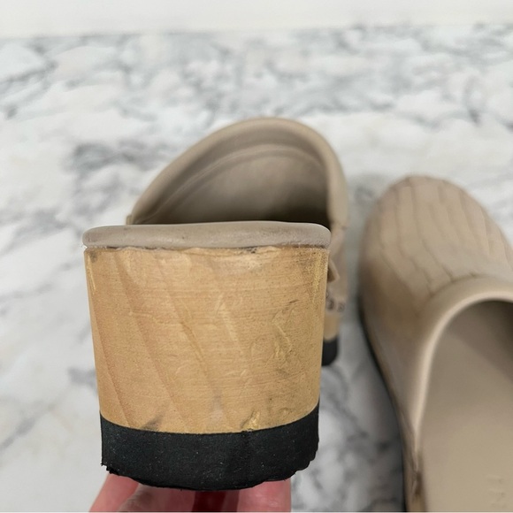 M Gemi Clogs Greta Croco Printed Leather Stone Woman’s Size 41 U.S 10 - Picture 8 of 14